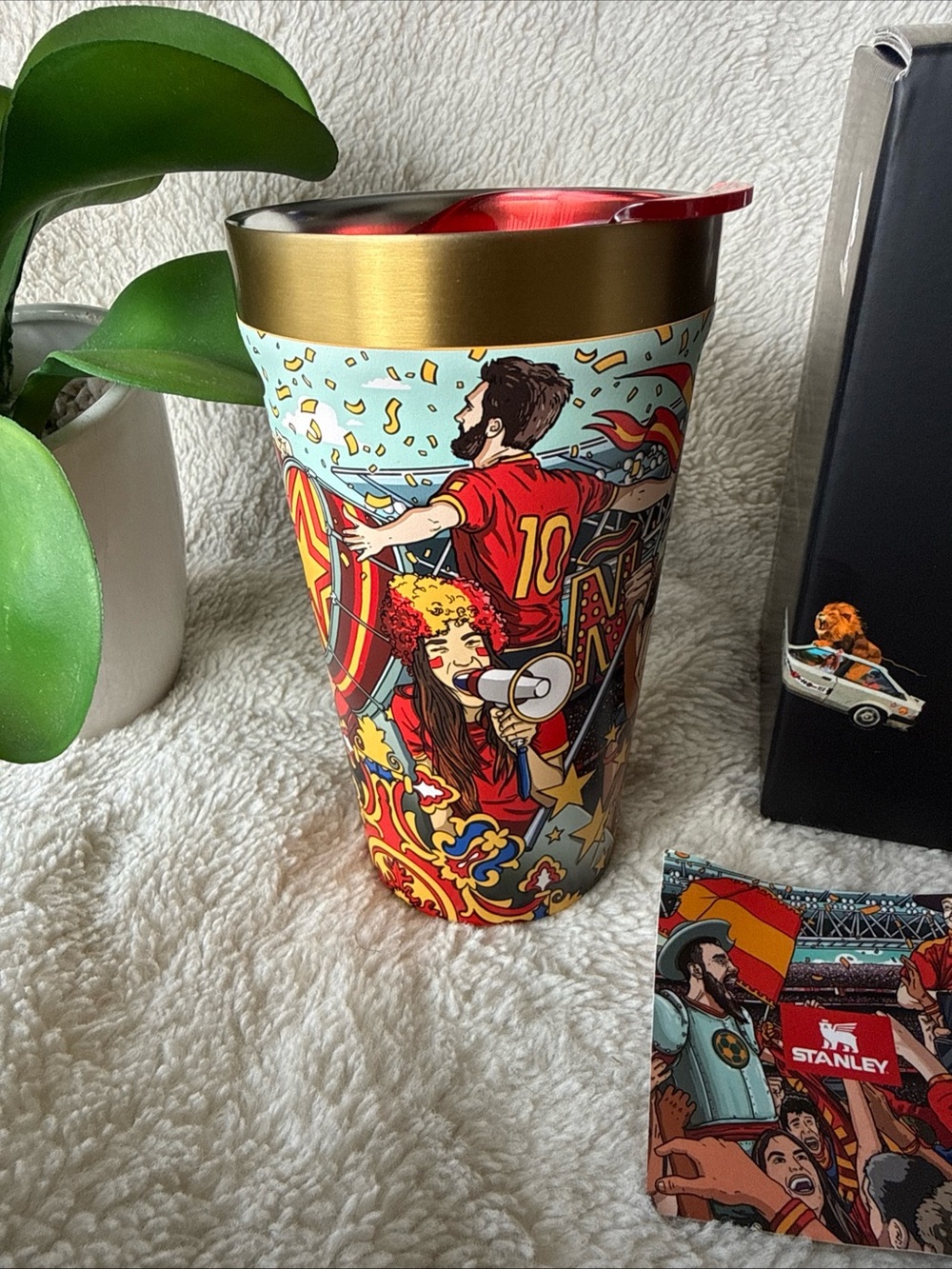 The Futbol Artist Collection - España 16oz Tumbler